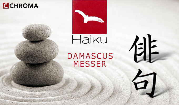 Haiku Damast Messer HAIKU Messer werden in kleinen japanischen Messer-Manufakturen aus modernen, hochwertigen St�hlen hergestellt. Japanische HAIKU Messer mit einem Griff aus Honoki-Holz sind extrem scharf und bleiben es auch lange. | www.gourmet-versand.com