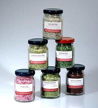 Meersalz-Set Schoko-Chili, Bronzefenchel, Kamille, Estragon-Citrus, Rose, Lavendel - 6 x 100 g - Glas - www.gourmet-versand.com