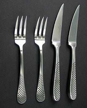 GT-102 4tlg.Steakset, 2 Messer& 2 Gabeln GLOBAL - St�ck - Schachtel - www.gourmet-versand.com