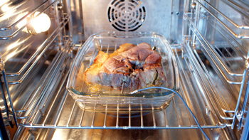 Durocschwein-Schulter vom Sternekoch Rainer Hensen (48 Stunden vorgegart) - ca. 500 g - Folie - www.gourmet-versand.com