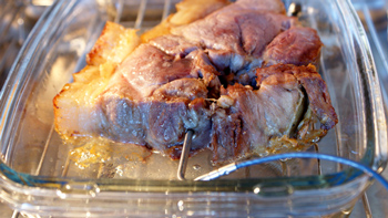 Durocschwein-Schulter vom Sternekoch Rainer Hensen (48 Stunden vorgegart) - ca. 500 g - Folie - www.gourmet-versand.com