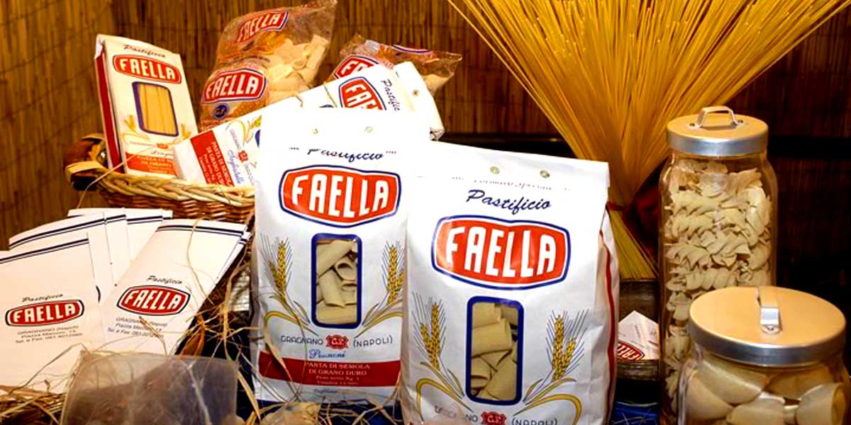 Pates Faella d`Italie (Campanie) Pastificio Faella utilise uniquement du ble 100% italien, selectionne et cultive dans l`immensite des Pouilles.