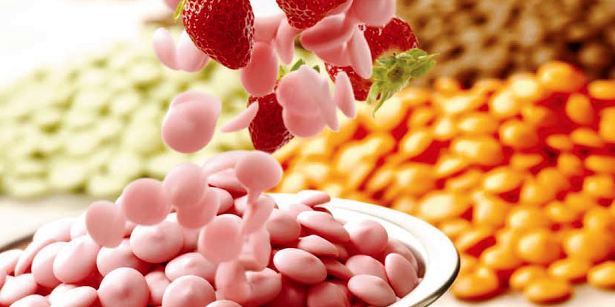 Pate decorative Callebaut (couverture coloree) Masse decorative - Cappuccino, - Caramel, - Citron, - Orange, - Fraise, etc. Pate decorative Callebaut (couverture coloree) Masse decorative - Cappuccino, - Caramel, - Citron, - Orange, - Fraise, etc.