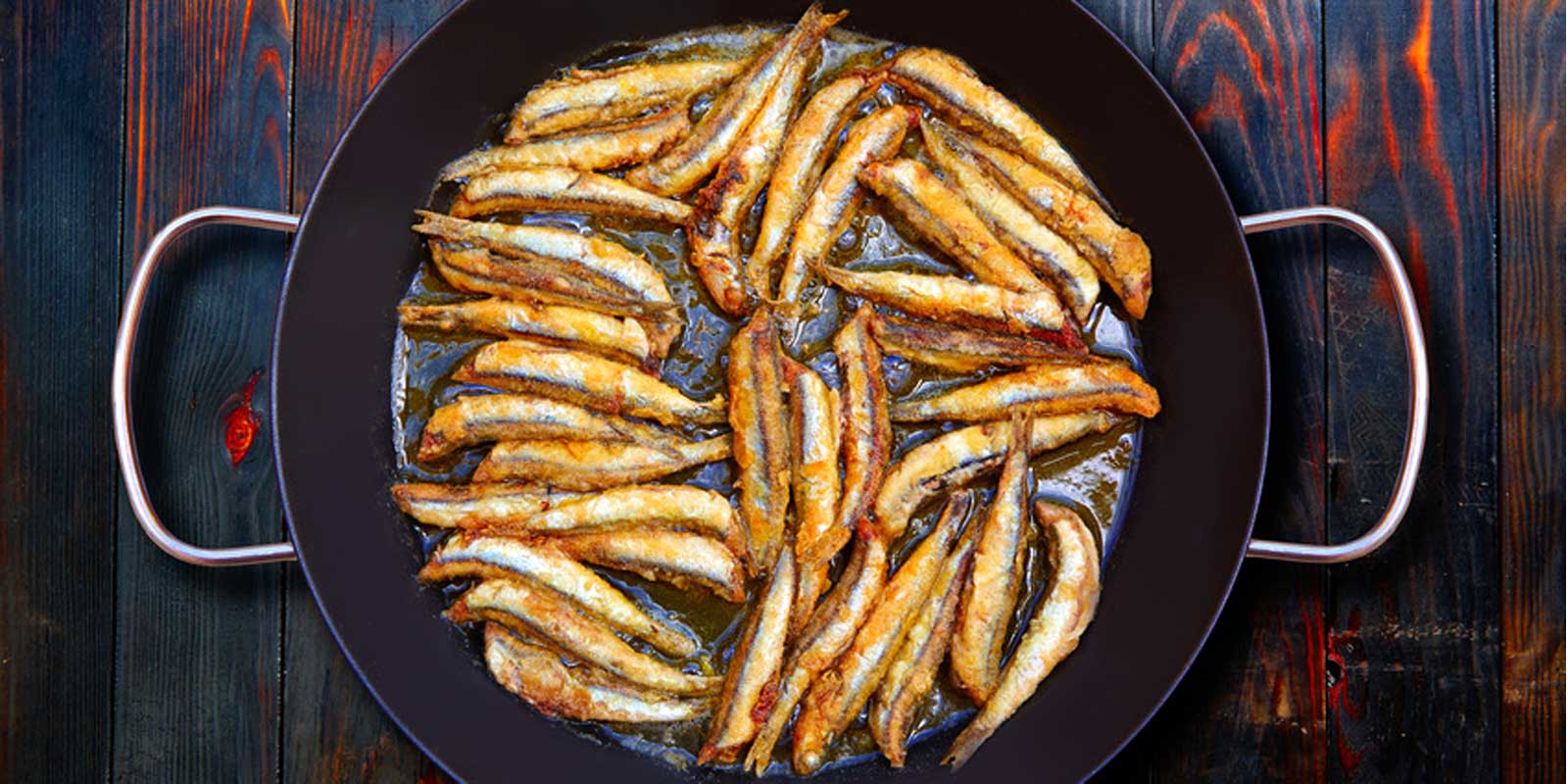 Productos de anchoa filetes de anchoa en escabeche, anchoas marinadas, pasta de anchoa