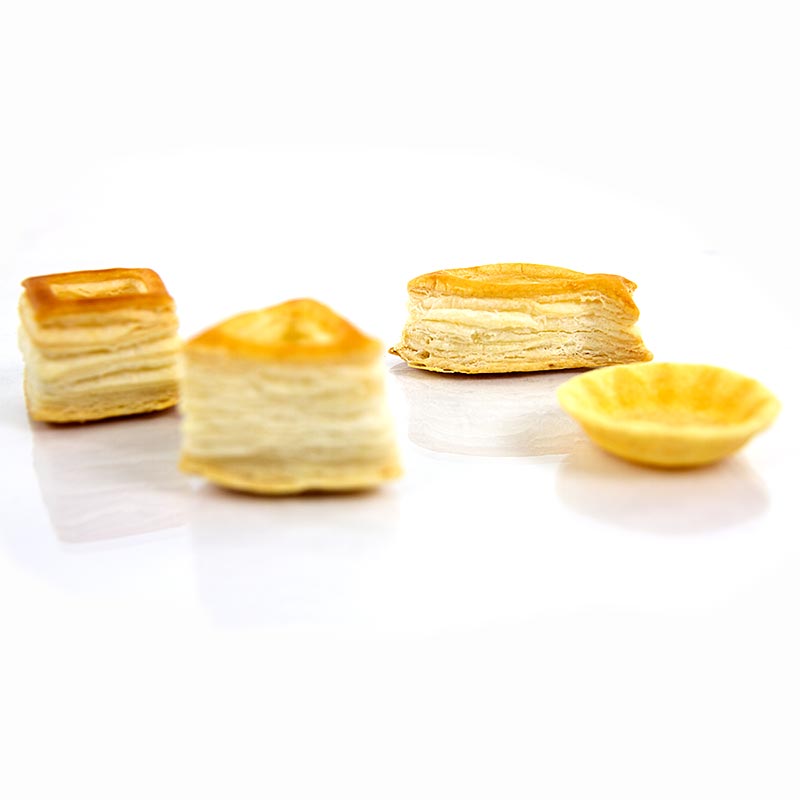 Mini puff pastry gastro mix: 20 fish, 24 carres, 24 triangle, 64 mini quiche - 596 g, 132 pcs - carton