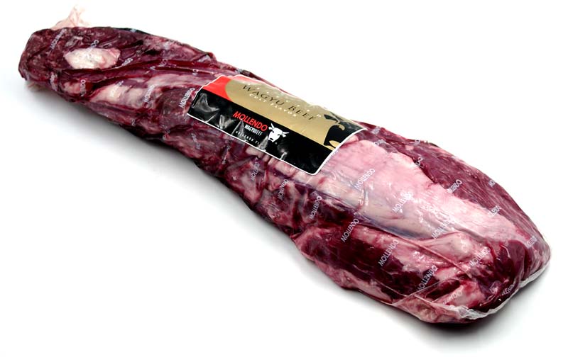 Filet of Wagyu from Chile BMS 6-7 without chain, beef, meat / Agricola Mollendo SA - about 2.5 kg - vacuum Filet of Wagyu from Chile BMS 6-7 without chain, beef, meat / Agricola Mollendo SA - about 2.5 kg - vacuum