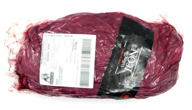 Flank steak from the heifer, 4 pieces in bag, beef, meat, Valle de Leon from Spain - about 2.4 kg - vacuum