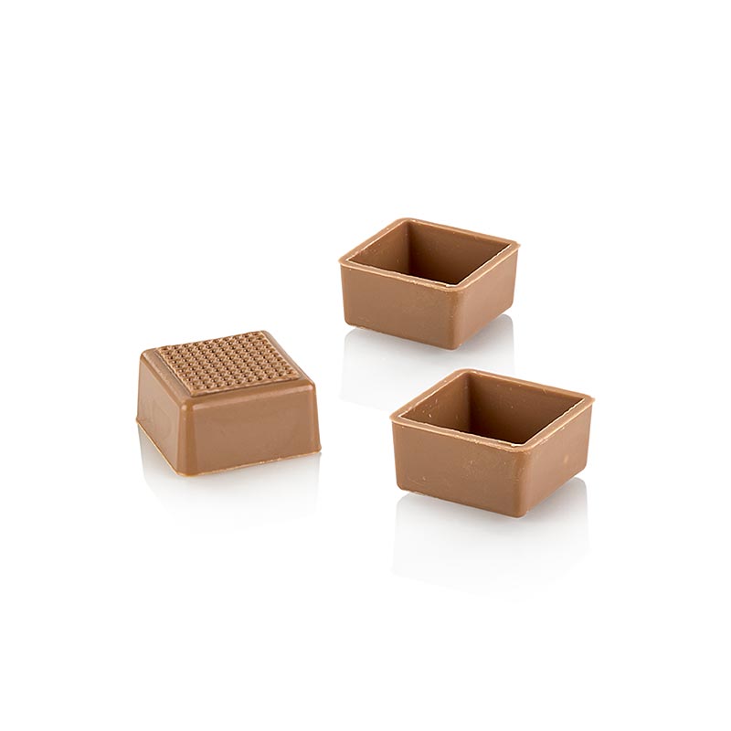 Square shells, milk chocolate, 24mm, Laderach - 2.352 kg, 784 pieces - Cardboard Square shells, milk chocolate, 24mm, Laderach - 2.352 kg, 784 pieces - Cardboard
