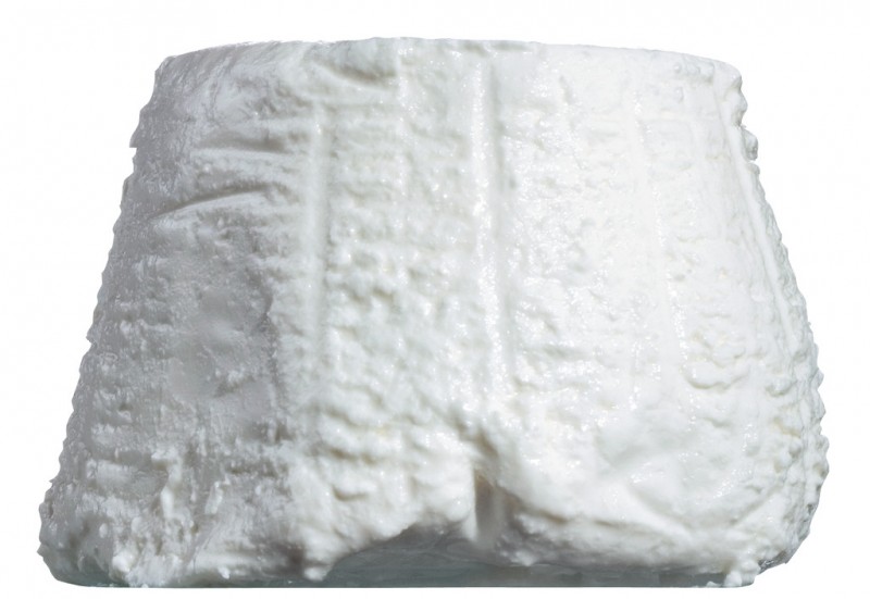 Queso crema elaborado con leche de bufala, Teneri, Casa Madaio - aproximadamente 300 gramos - Pedazo