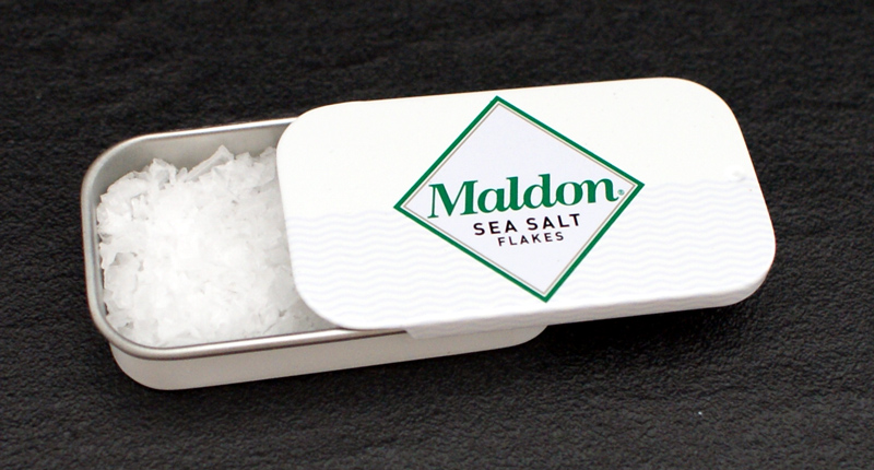 Maldon Sea Salt Flakes TO-GO zum wiederbefüllen aus England (Meersalzflocken, Salz) - 7 g - TO-GO Dose Maldon Sea Salt Flakes TO-GO zum wiederbefüllen aus England (Meersalzflocken, Salz) - 7 g - TO-GO Dose