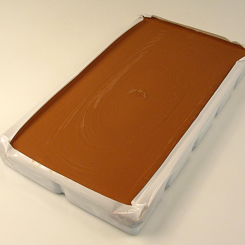 Nuss-Nougat, hell, 8% Kakao, 40% Haselnuss, Callebaut - 5 kg - Paket Nuss-Nougat, hell, 8% Kakao, 40% Haselnuss, Callebaut - 5 kg - Paket