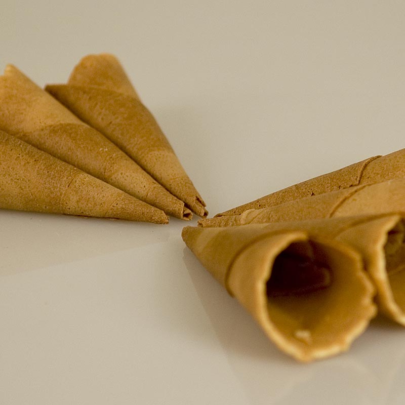 Mini-Hörnchen - Waffelcornets, salzig, naturell, Ø 2,4x7,5cm, Sosa - 1,6 kg, 360 St - Karton Mini-Hörnchen - Waffelcornets, salzig, naturell, Ø 2,4x7,5cm, Sosa - 1,6 kg, 360 St - Karton