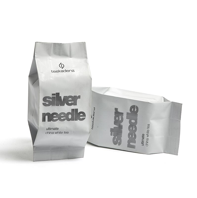 Teekadenz - Ultimate Serie - Silver Needle, Weißer Yin Zhen Tee, China, Beutel - 24 g, 12 St a 2 g - Karton Teekadenz - Ultimate Serie - Silver Needle, Weißer Yin Zhen Tee, China, Beutel - 24 g, 12 St a 2 g - Karton