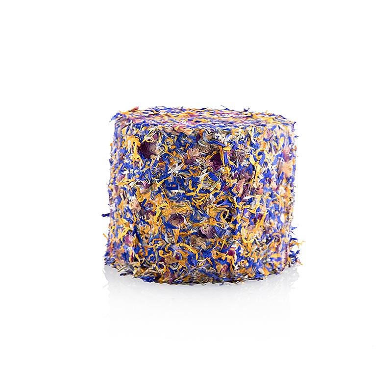 Small Alpine Blossom, kumelksost, modnet i 4 maneder, ostekake - ca 1,2 kg - vakuum Small Alpine Blossom, kumelksost, modnet i 4 maneder, ostekake - ca 1,2 kg - vakuum