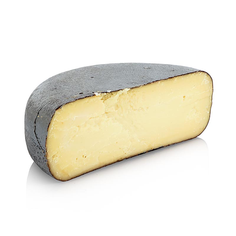 Black Gaiss, queso elaborado con leche de cabra, anejado durante 8 meses, tarta de queso - aproximadamente 2 kg - vacio