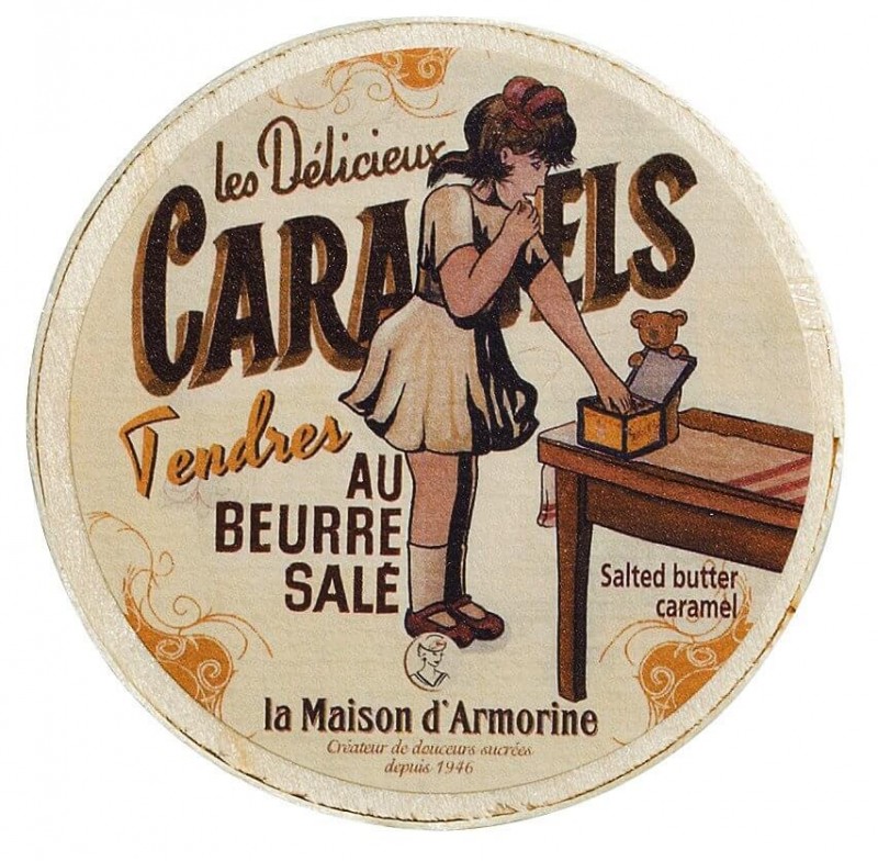 Caramels au beurre sale, boite ronde servez-vous, karamelni bonboni s slanim maslom, lesena skatla, La Maison d`Armorine - 50 g - Kos