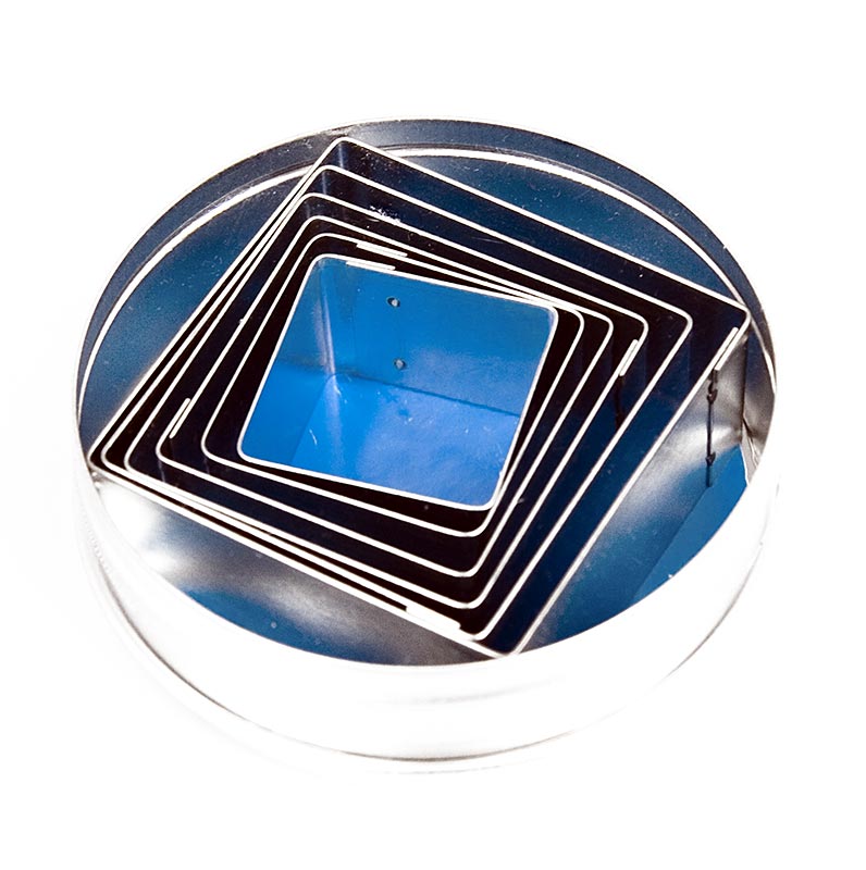 Jeu de coupe-etain, lisses et carres, 6 tailles differentes, de 30 a 70 mm, hauteur 30 mm - 6 pièces - boîte