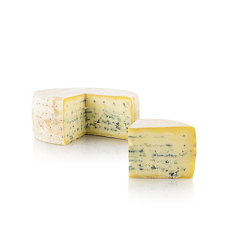 Frisian Blue, plavi sir, drva za pecenje na farmi, organsko - cca 1,5 kg - vakuum Frisian Blue, plavi sir, drva za pecenje na farmi, organsko - cca 1,5 kg - vakuum