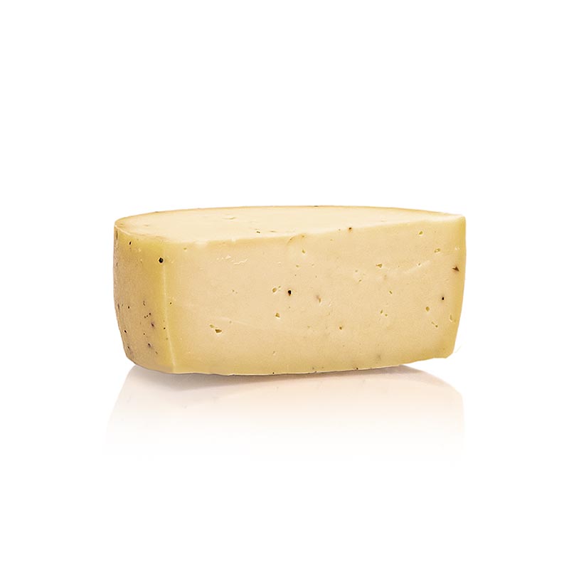 Pecorino al Tartufo, tvrdy syr z ovciho mleka s lanyzi, ctvrtkolka, bio - cca 750 g - film