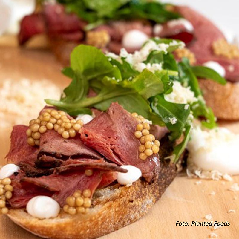 zasadena.pastrami, tanke kriske, napravljeno od sojinih proteina (vegansko) - 500 grama - vakuum