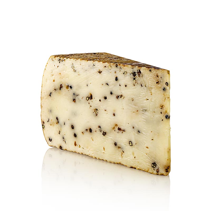 Pecorino Pepato, lampaanmaidosta valmistettu kova juusto pippurilla, puolipyora - noin 750 g - tyhjio