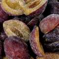 Pitted plums, halved by hand, Melzer - 2.5kg - bag